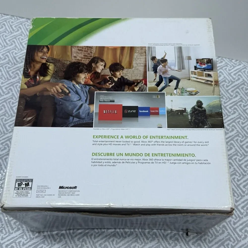 Microsoft Xbox 360 S Slim Console Model 1439 - 250GB Black - CIB (No HDMI)